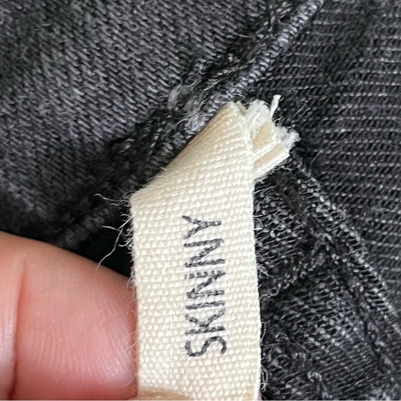 Rag & Bone Distressed Skinny Jeans - Picture 12 of 12